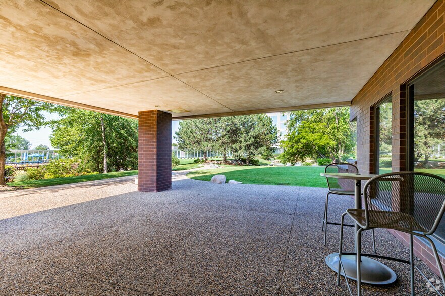 More Photos Of 7300 147th St W, Apple Valley Office For Lease