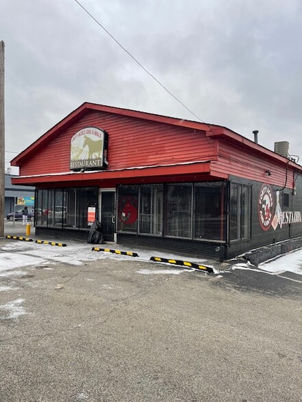 Primary Photo Of 1800 Dixie Hwy, Louisville Restaurant For Sale