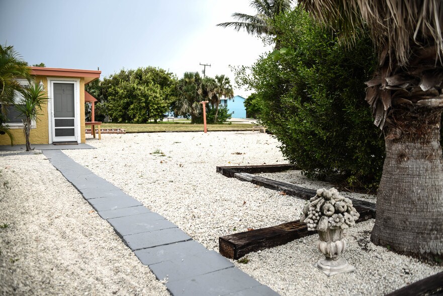 More Photos Of 601 S Ocean Dr, Hutchinson Island Apartments For Sale