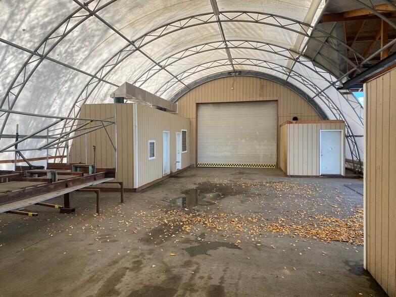 More Photos Of 3042 S Big Lake Rd, Wasilla Specialty For Lease