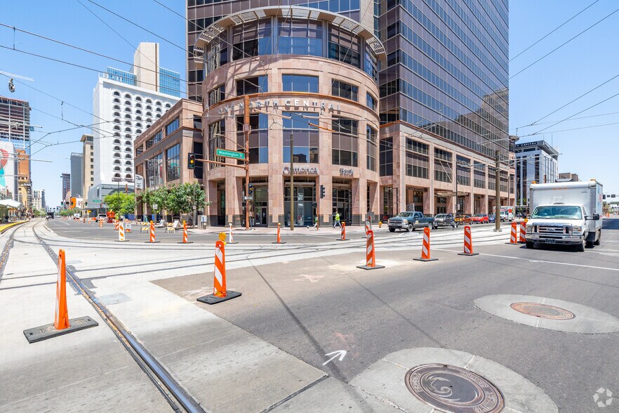 More Photos Of 1 N Central Ave, Phoenix Office For Lease