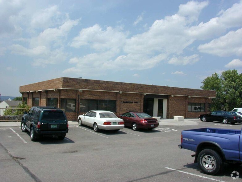 More Photos Of 1 Oakwood Park, Castle Rock Medical For Lease