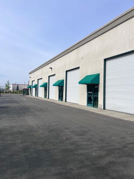 More Photos Of 141-201 D'Arcy Pky, Lathrop Warehouse For Sale