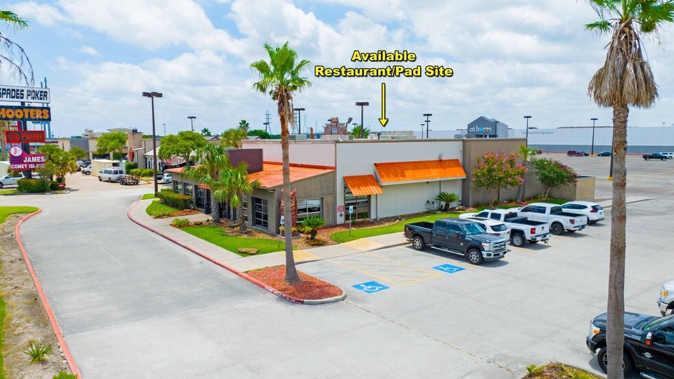 More Photos Of 20730-20814 Gulf Fwy, Webster Unknown For Lease