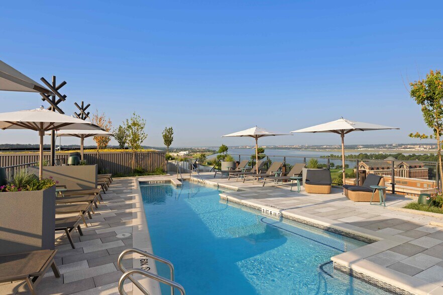 More Photos Of 2000 2nd St SW, Washington Apartments For Lease