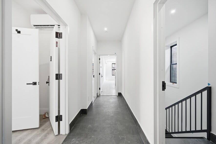 More Photos Of 2152 Muliner Ave, Bronx Apartments For Sale