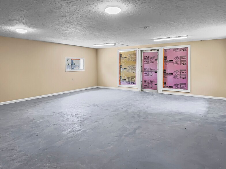 More Photos Of 17280 Front Beach Rd, Panama City Beach Freestanding For Lease