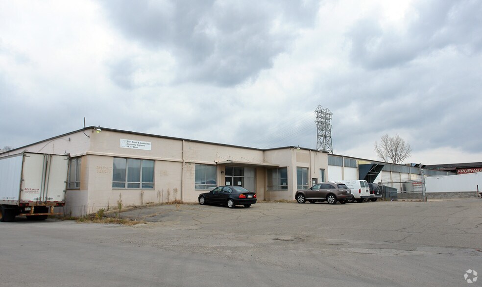 Primary Photo Of 19 35th St, Pittsburgh Warehouse For Lease