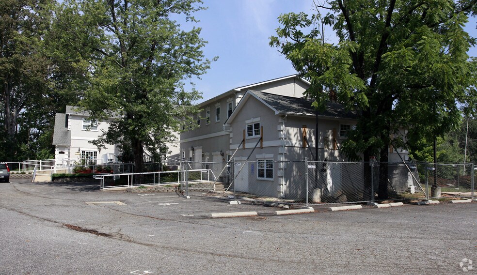 More Photos Of 1229 Garrisonville Rd, Stafford Medical For Lease