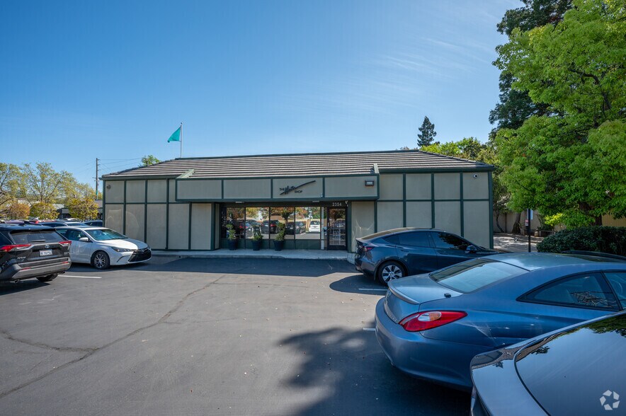 More Photos Of 2354-2362 Fair Oaks Blvd, Sacramento Unknown For Lease