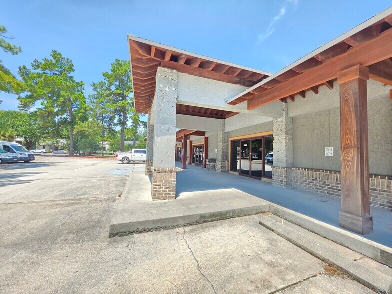 More Photos Of 163 Bluffton Rd, Bluffton Unknown For Lease