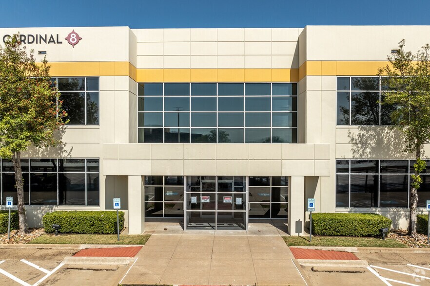 More Photos Of 1703 N Plano Rd, Richardson Unknown For Lease