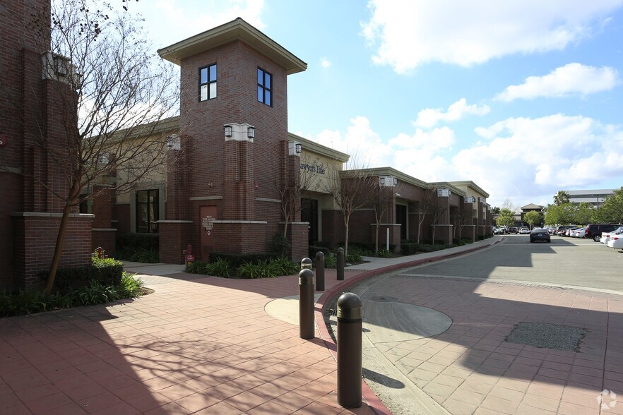 More Photos Of 10801 Foothill Blvd, Rancho Cucamonga Medical For Lease