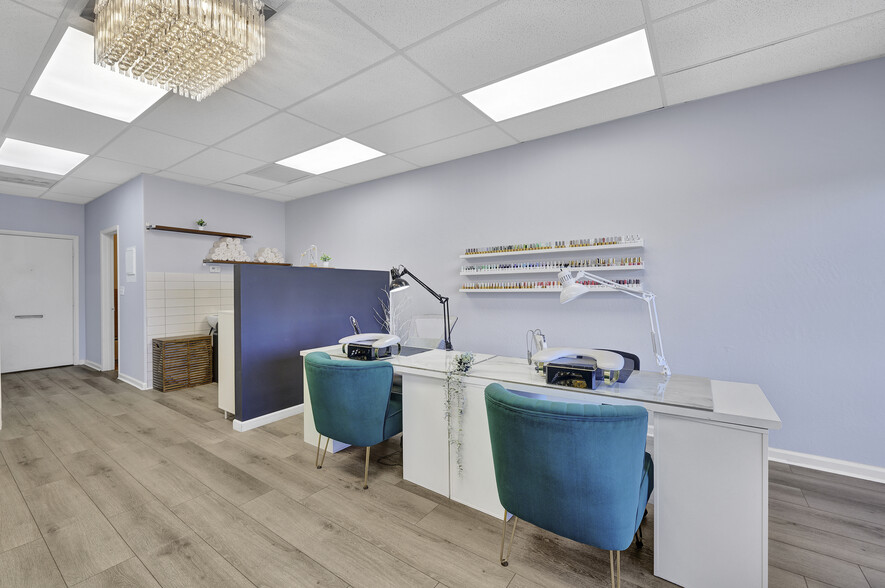 More Photos Of 3920-3940 N Miller Rd, Scottsdale Freestanding For Lease