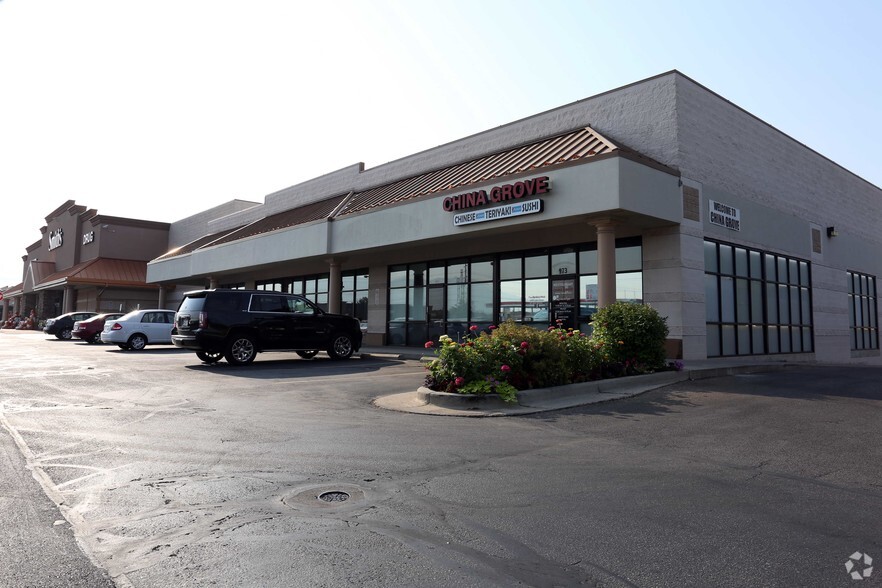 More Photos Of 893-975 W 1700 S, Syracuse Unknown For Lease