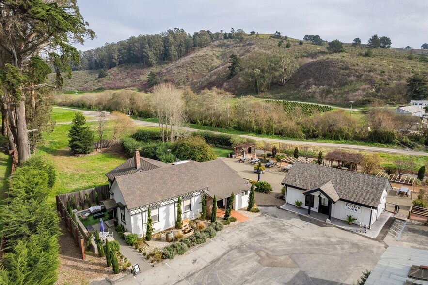More Photos Of 12341 San Mateo Rd, Half Moon Bay Specialty For Lease