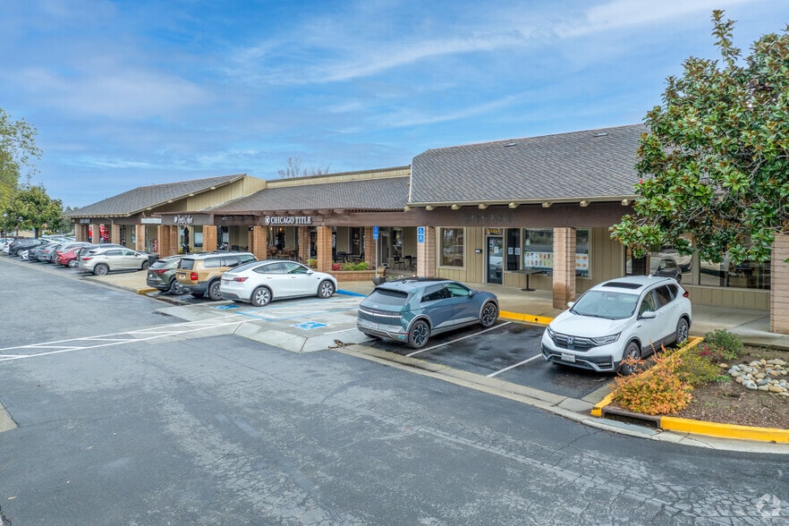 More Photos Of 12100-12180 Saratoga-Sunnyvale Rd, Saratoga Freestanding For Lease