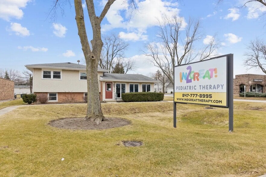 More Photos Of 275 W Dundee Rd, Buffalo Grove Medical For Sale