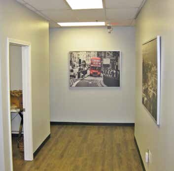 More Photos Of 1890 W Oak Pky, Marietta Showroom For Lease
