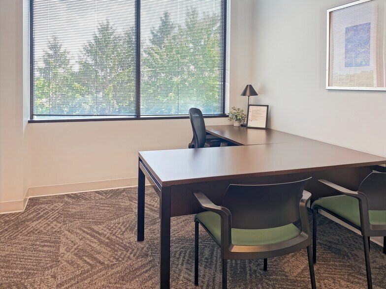 More Photos Of 4320 Winfield Rd, Warrenville Coworking Space
