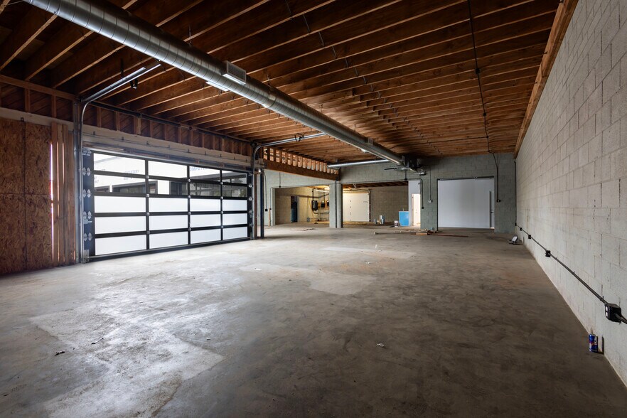 More Photos Of 8651-8655 Washington Blvd, Los Angeles Auto Repair For Lease