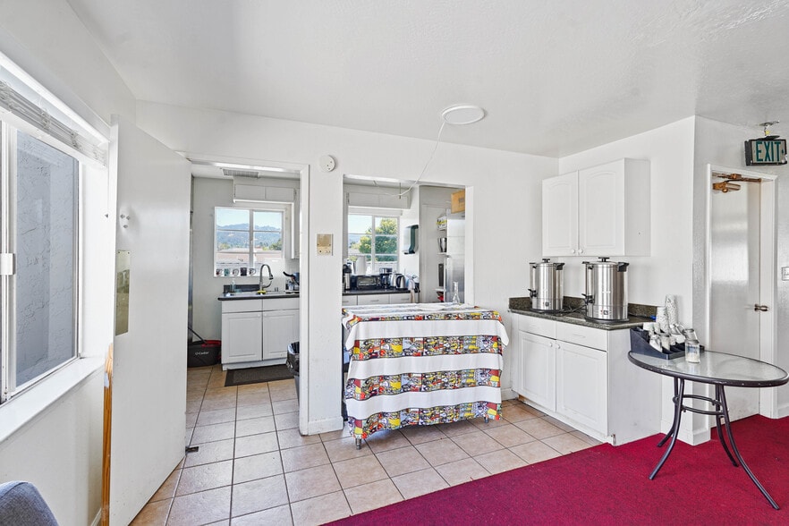 More Photos Of 2703 California St, Berkeley Religious Facility For Sale