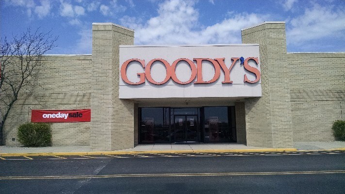 More Photos Of 217-259 Indian Mound Dr, Mount Sterling General Retail For Sale