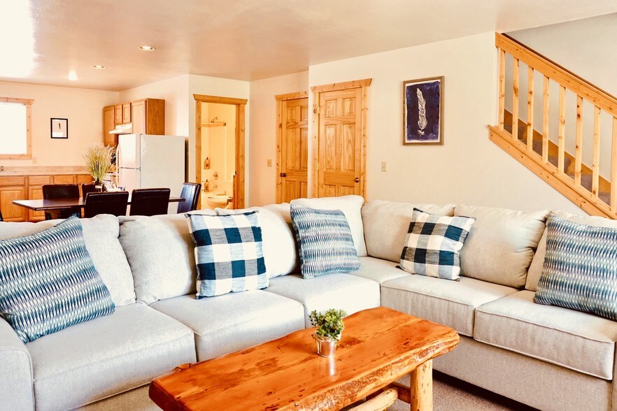 More Photos Of 229 N Hayden St, West Yellowstone Hotel For Sale