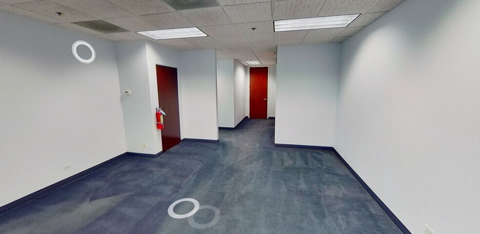 More Photos Of 1555 Bond St, Naperville Office For Lease