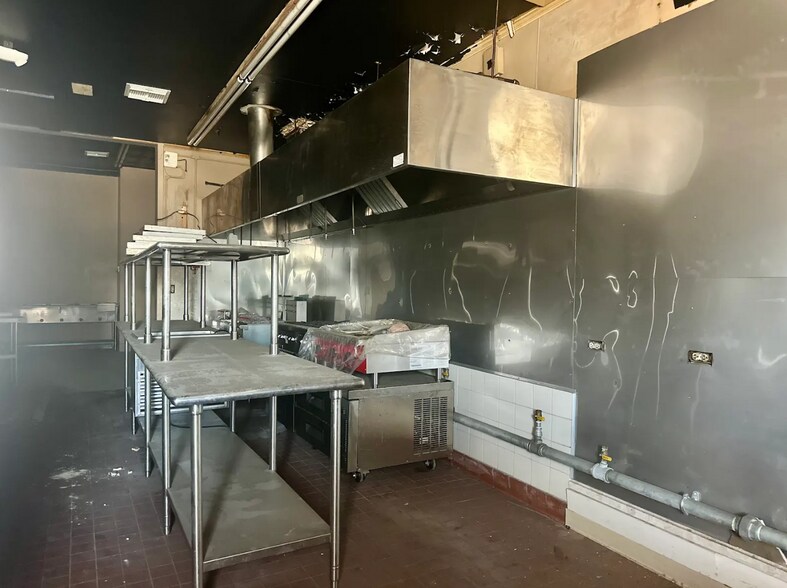 More Photos Of 204-208 Belleville Ave, Brewton Restaurant For Sale