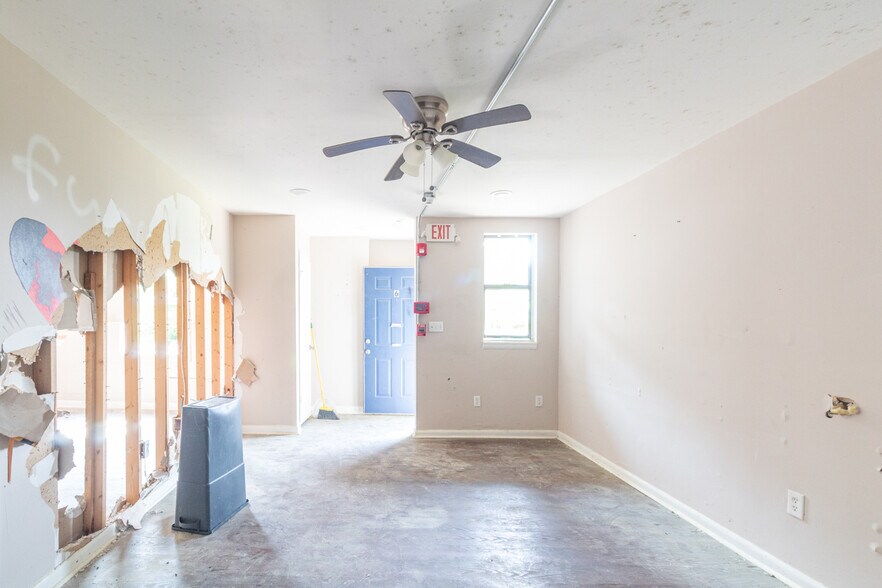 More Photos Of 201 William D Jones Blvd, Fayetteville Apartments For Sale