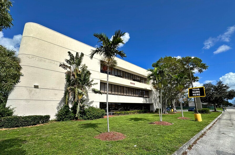 More Photos Of 5849 Okeechobee Blvd, West Palm Beach Office For Lease