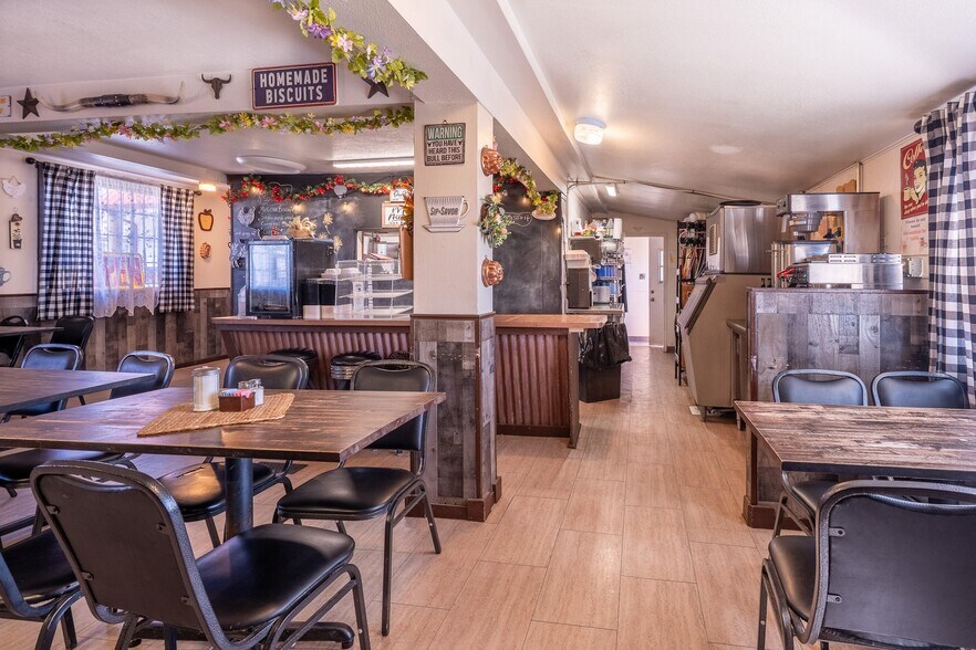 More Photos Of 1118 Robinson Ave, Trinidad Restaurant For Sale