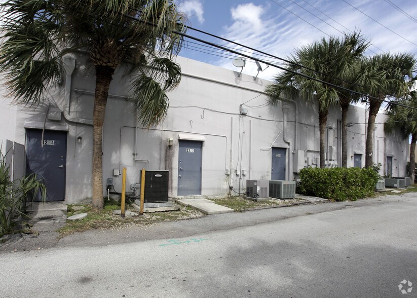 More Photos Of 3280-3290 W Hillsboro Blvd, Deerfield Beach Unknown For Lease