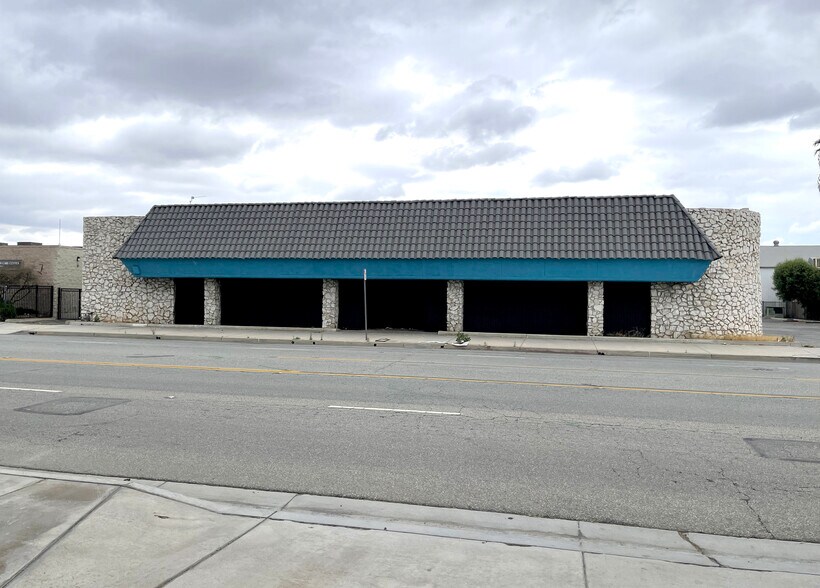 Primary Photo Of 1090 S Arrowhead Ave, San Bernardino Freestanding For Sale