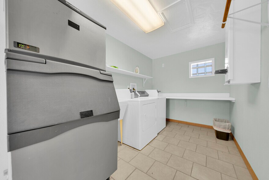 More Photos Of 625 E 1st St, Akron Hotel For Sale