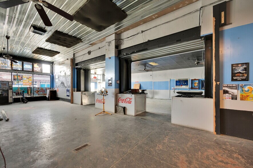 More Photos Of 8979 W Magna Main St, Magna Restaurant For Sale