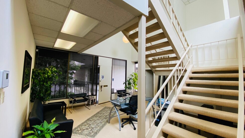 More Photos Of 3080 Olcott St, Santa Clara Office For Lease