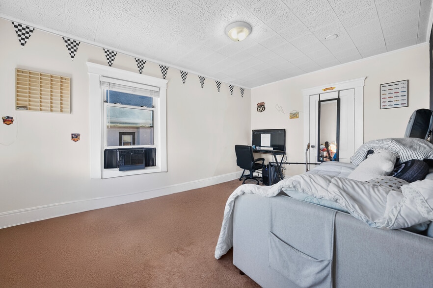 More Photos Of 70 Park Ave, Bay Shore Multifamily For Sale