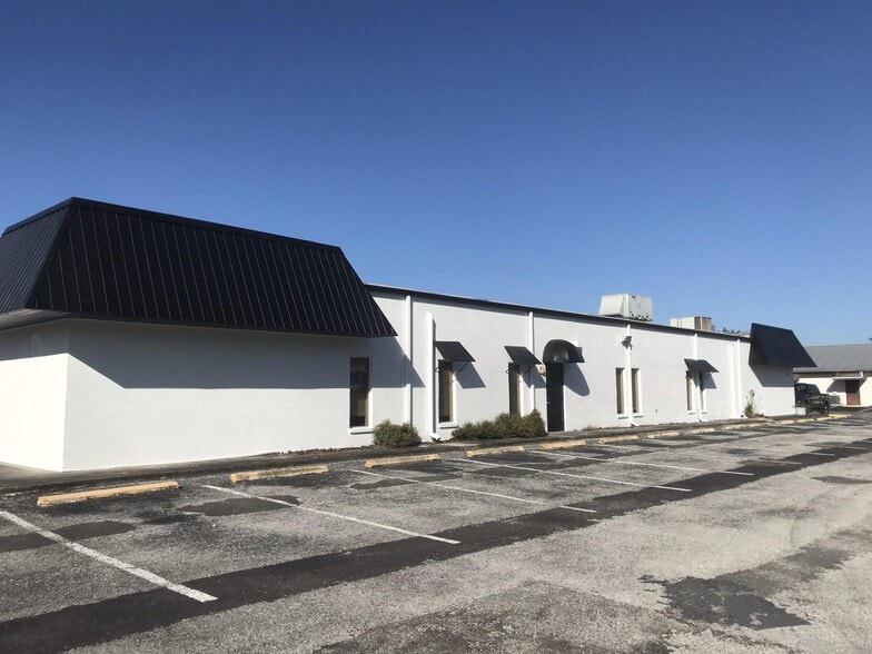 More Photos Of 410 W Renfro St, Plant City Office For Lease