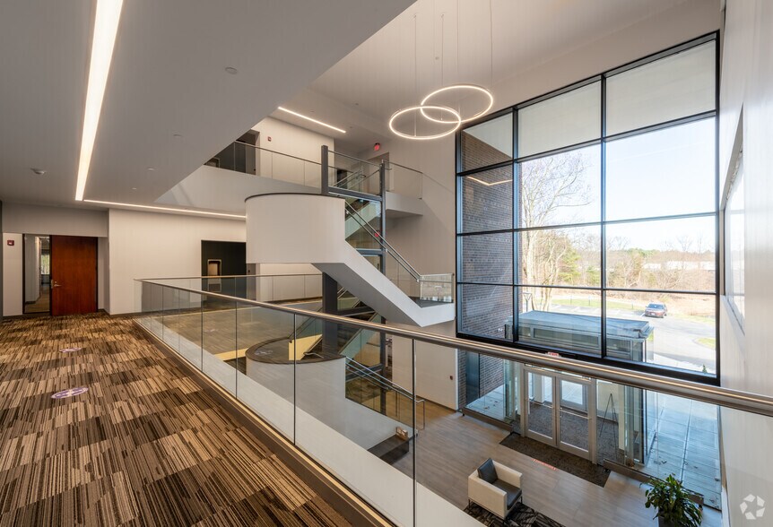 More Photos Of 1700 West Park Dr, Westborough Unknown For Lease