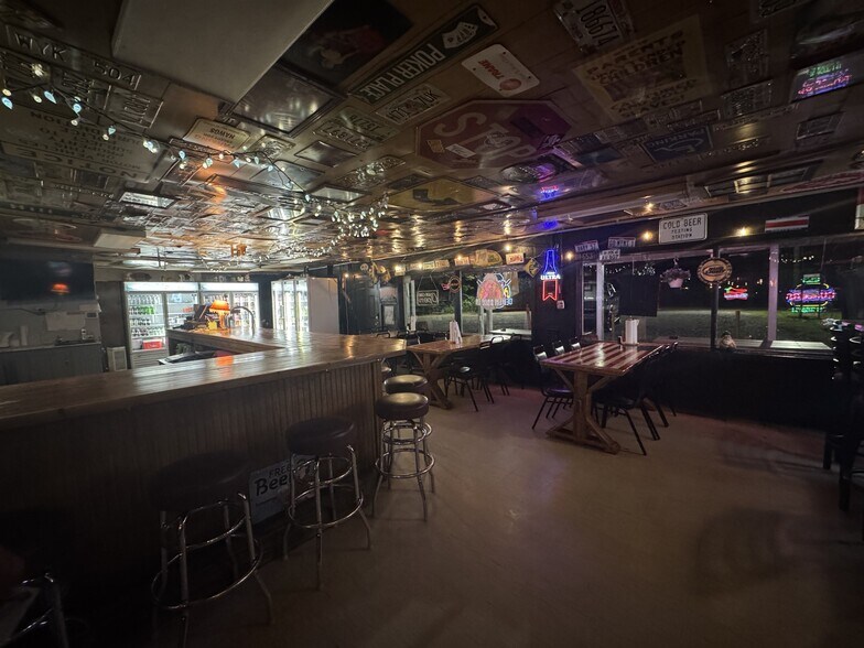 More Photos Of 125 Cypress Rd, Buchanan Restaurant For Sale