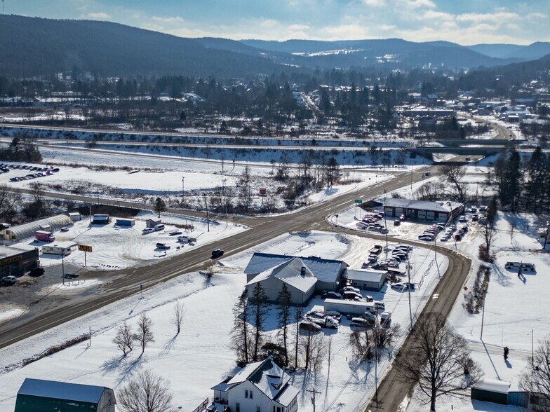 More Photos Of 5220 Maple Ln, Cuba Auto Repair For Sale