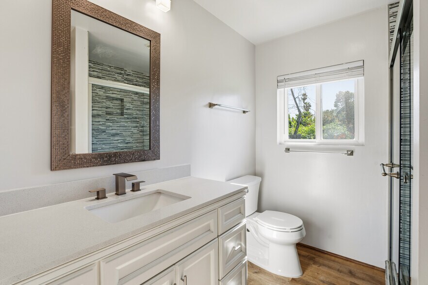 More Photos Of 2652 Jefferson St, Carlsbad Apartments For Sale