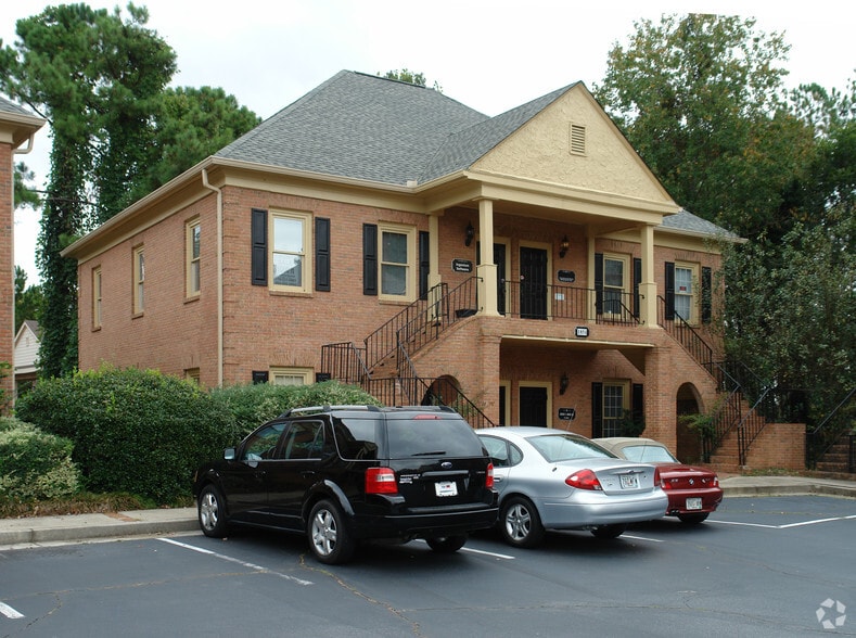 More Photos Of 1851 Peeler Rd, Dunwoody Office For Sale