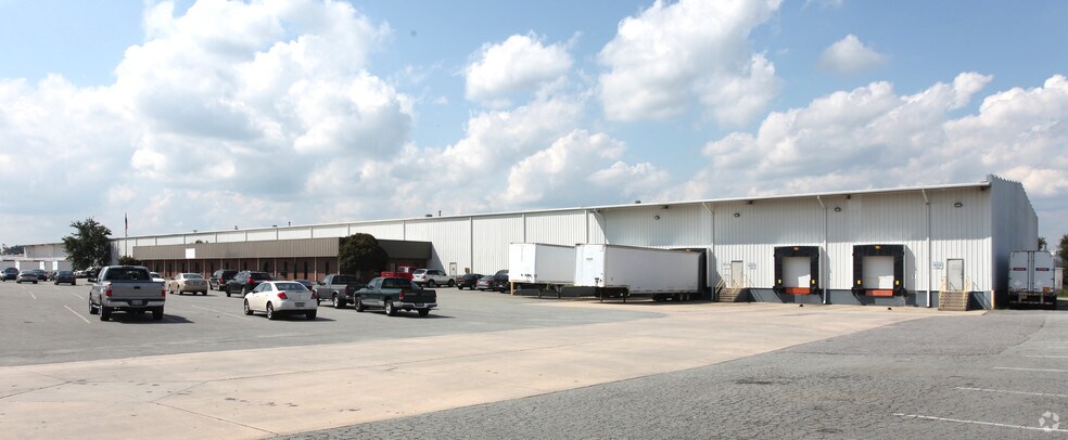 More Photos Of 2727 Salisbury Hwy, Statesville Distribution For Lease