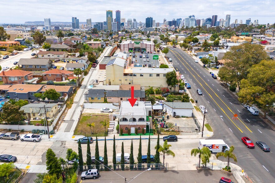 More Photos Of 2693 Market St, San Diego Freestanding For Sale