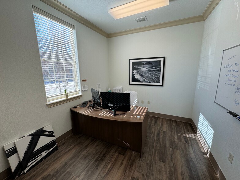 More Photos Of 2271 E Continental Blvd, Southlake Medical For Lease