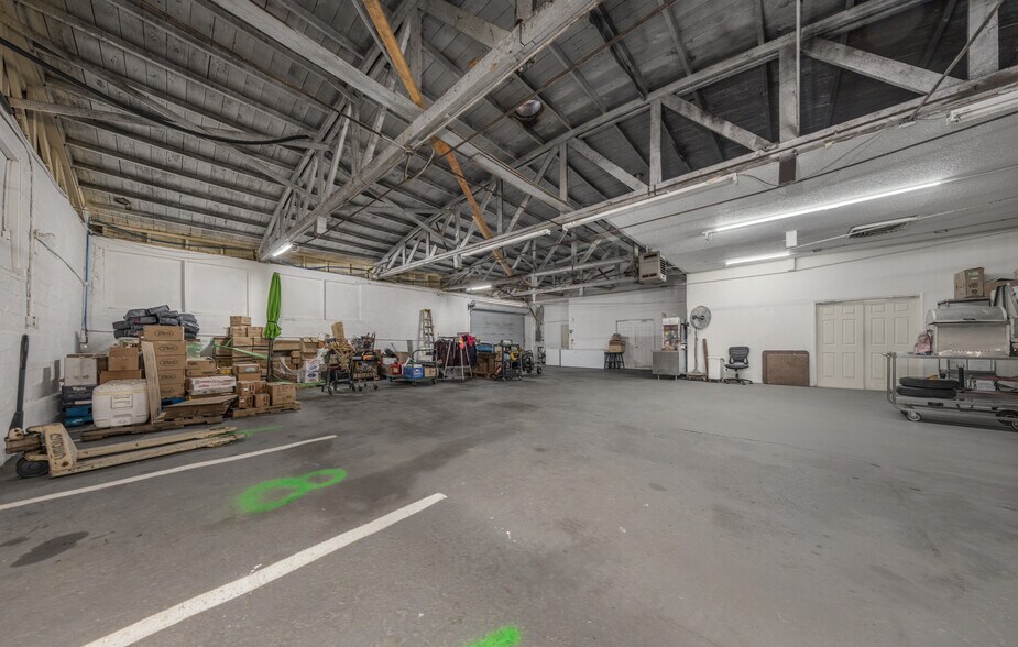 More Photos Of , Banning Unknown For Sale