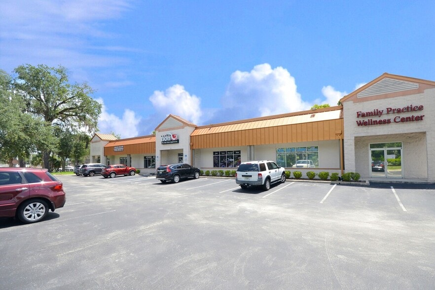 Primary Photo Of 225 N Ronald Reagan Blvd, Longwood General Retail For Sale
